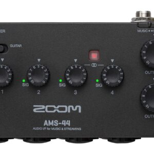 Zoom AMS-44