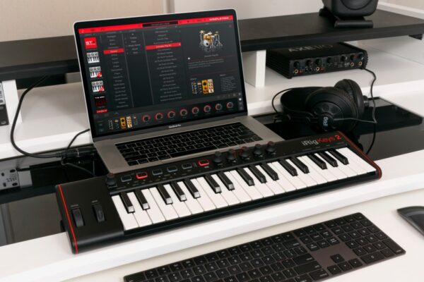 IK Multimedia iRig Keys