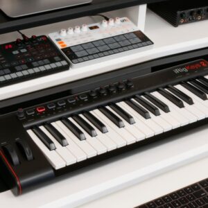 IK Multimedia iRig Keys