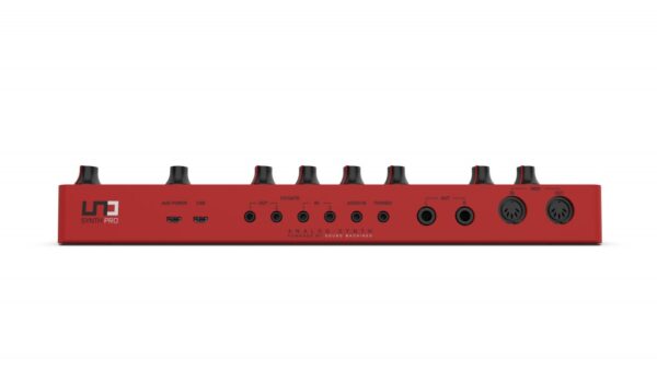 IK Multimedia UNO Synth