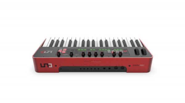 IK Multimedia UNO Synth Pro